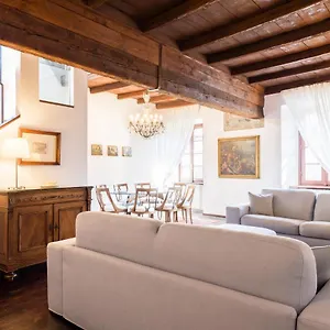 Palazzo Del Pero Luxury Attic - Bymyhomeincomo Appartement